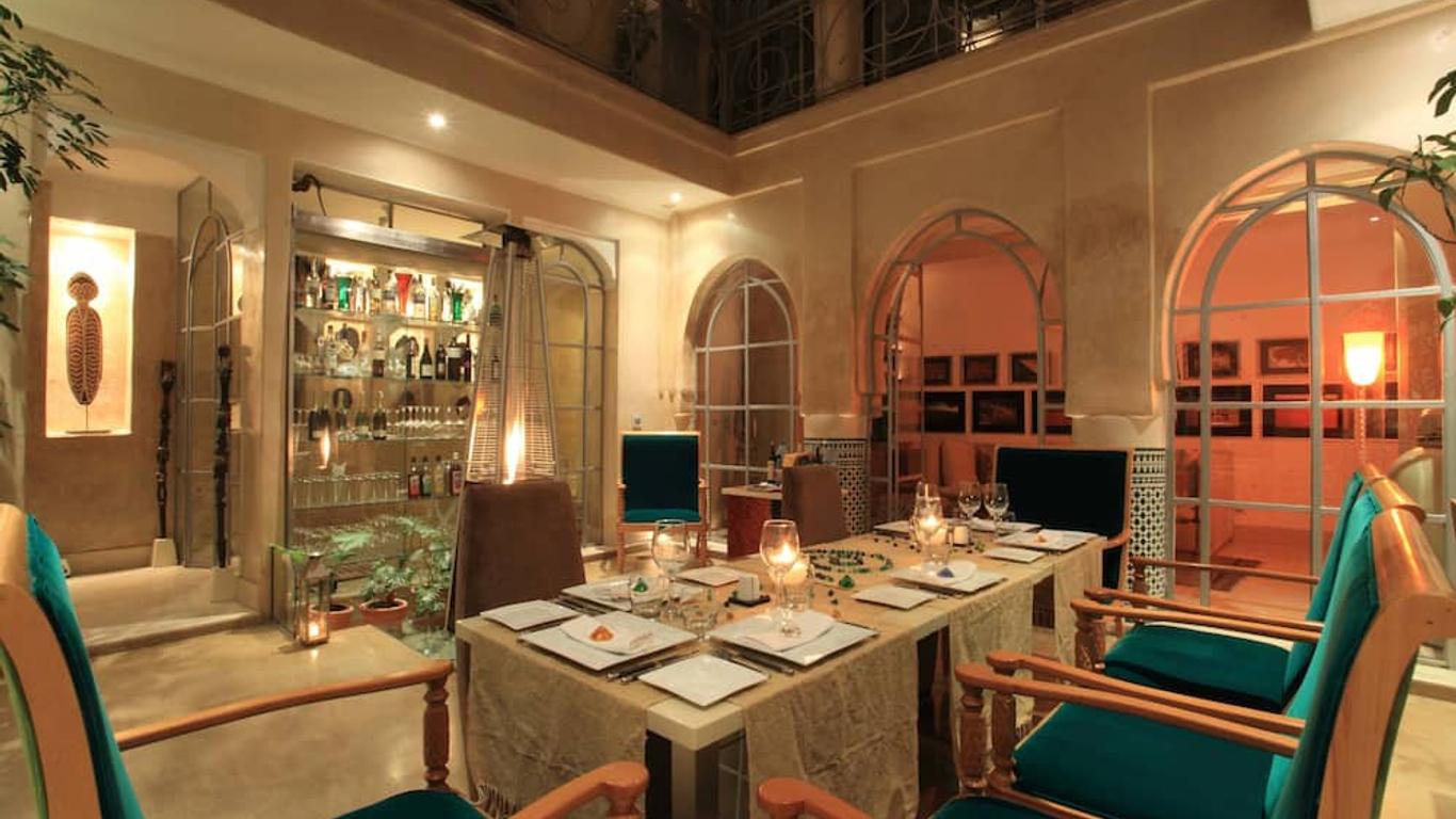 Riad Infinity Sea