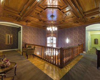 Wellness & Spa Hotel Villa Regenhart - Jesenik