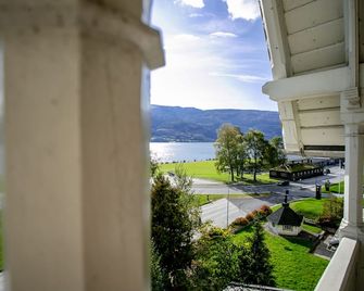 Fleischer's Hotel - Vossevangen - Balcony