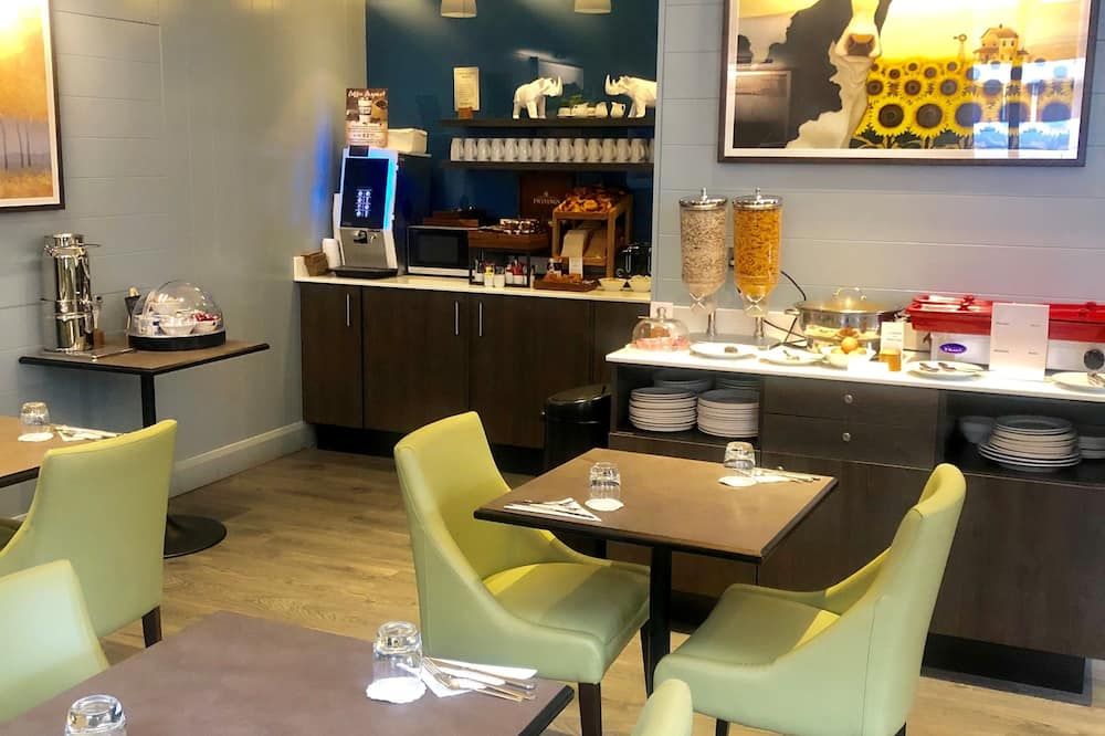 Best Western Plus Vauxhall Hotel - London