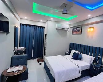 Hotel Al-Markaz - Islamabad - Bedroom