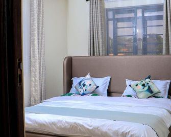 Haven Suites Airbnb Meru - Meru - Habitación