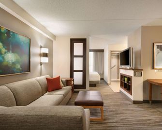 Hyatt Place Chicago Schaumburg - Schaumburg - Sala de estar