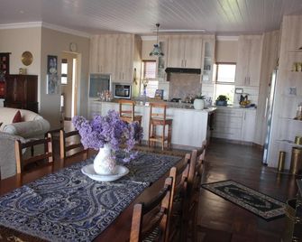 Traveller's Rest, Reebok - Mossel Bay