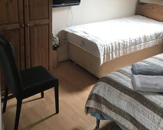 Brooklyn House - Carlisle - Bedroom