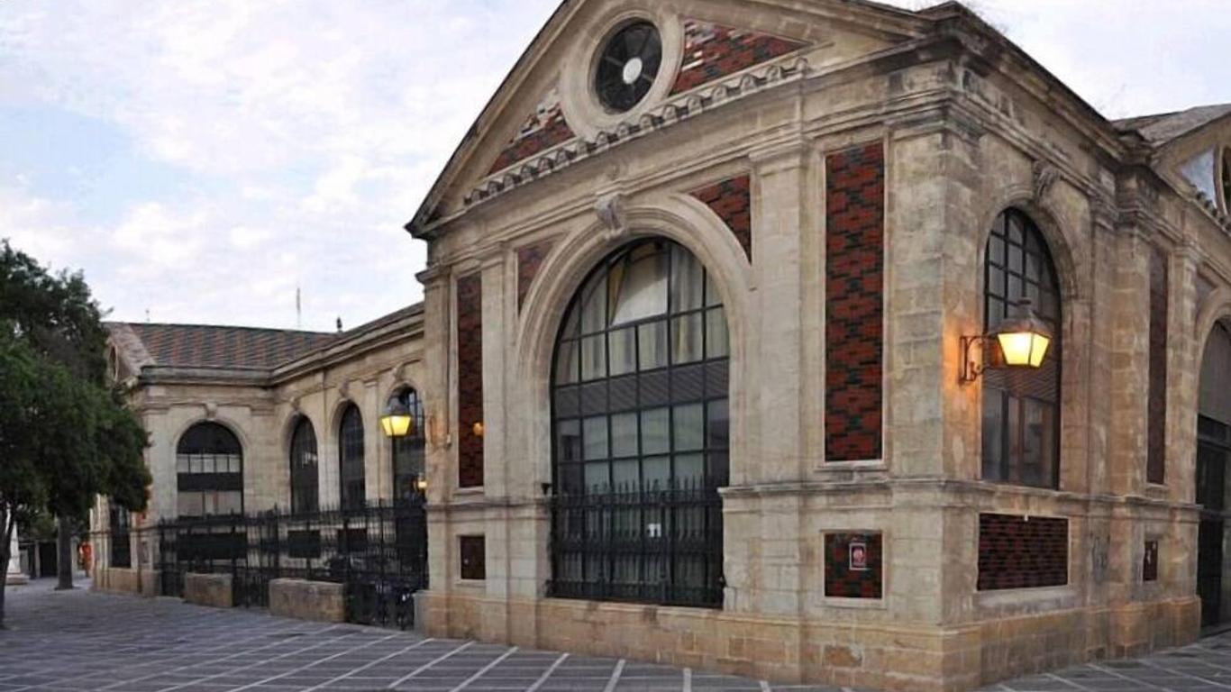 호텔 티에라스 데 헤레스