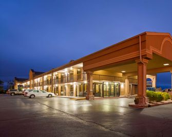 Best Western Coachlight - Rolla - Будівля