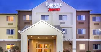 Fairfield Inn & Suites by Marriott Canton - Canton - Budynek