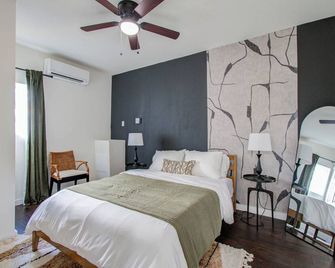 4bd Central - Rooftop Views - 5mins Downtown - هيوستن - غرفة نوم