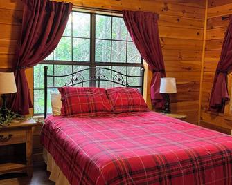 Lake Cumberland/Conley Bottom area-Log Cabin Rental, Private, Lake Access .25 Mi - Monticello - Habitación