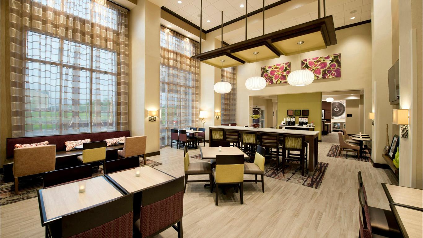 Hampton Inn & Suites Orangeburg