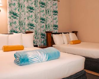 Kiskadee Korner Vacations - Buccoo - Habitación