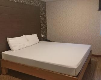 The 9 Resort - Bangkok - Bedroom