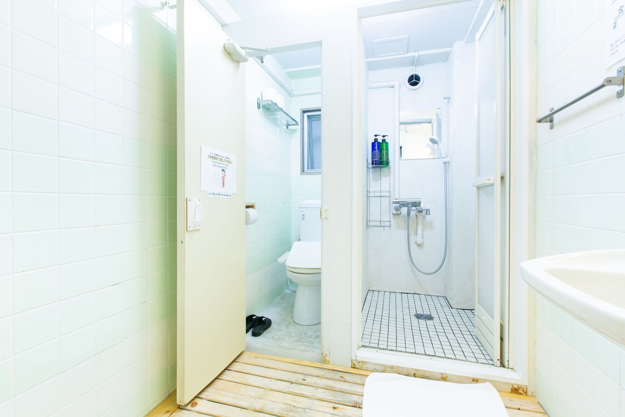 Shinagawa-Shuku Guest House & Tours - Hostel - טוקיו - חדר אוכל