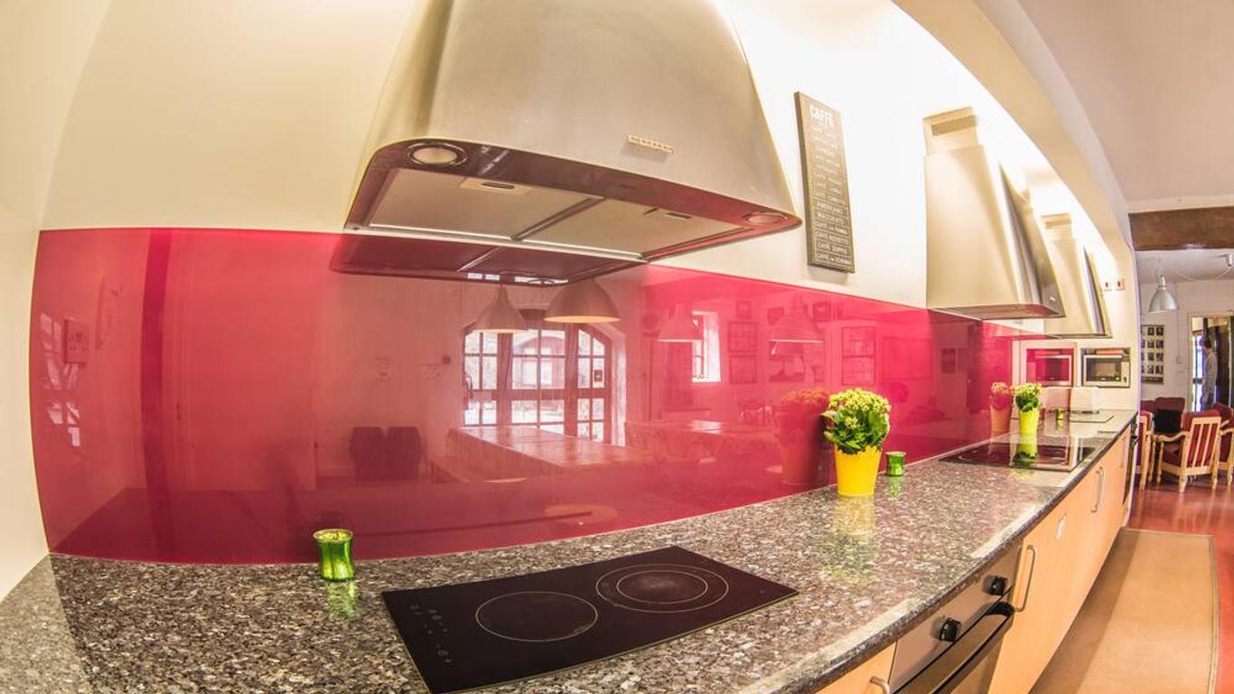 Old Mill Holiday Hostel