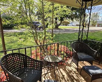Lagrange House historic Newnan - Newnan - Balcony