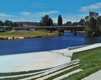 Crest Motor Inn - Queanbeyan - Servicio de la propiedad