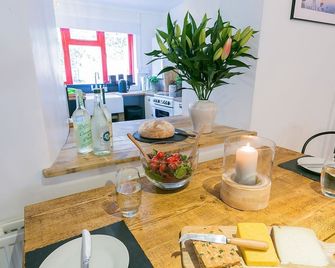 Cuddfan - Llanberis - Dining room
