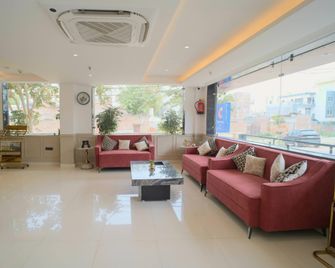 Comfort Inn Braj - Vrindavan - Lobby