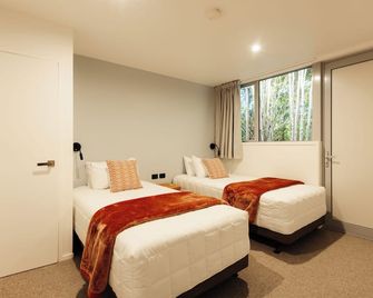 Golden Bay Holiday Park - טקאקה - חדר שינה