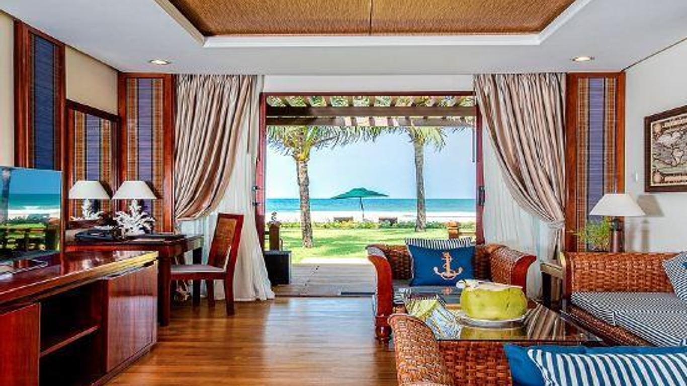 Ngwe Saung Yacht Club & Resort