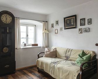 Holiday home with terrace - Schernfeld - Wohnzimmer