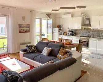 Apartments Julijana - Makarska - Living room
