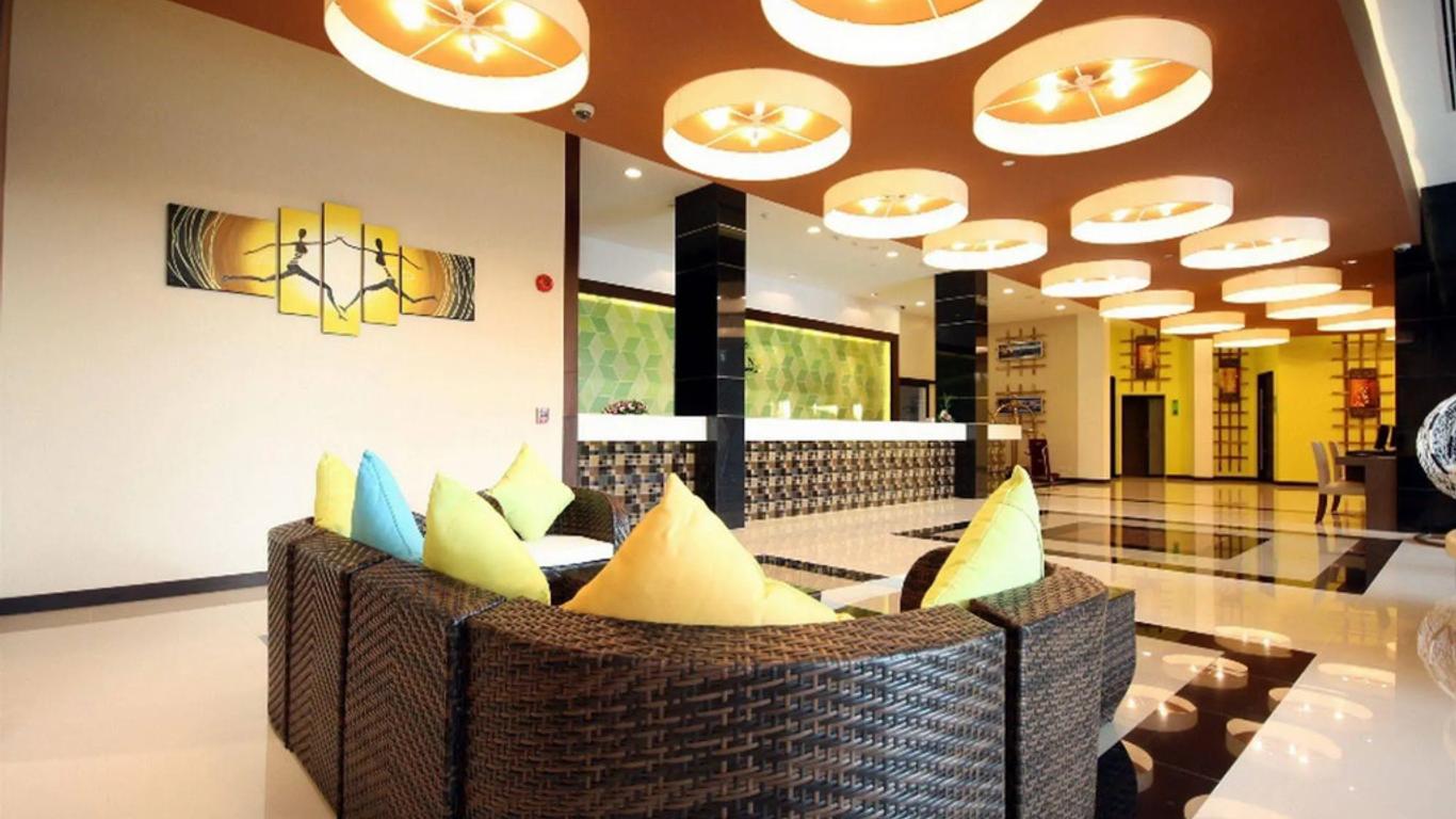 Lakkhana Poolside Resort
