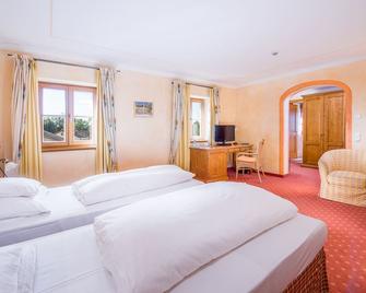 Hotel Und Landgasthof Altwirt - Holzkirchen - Chambre