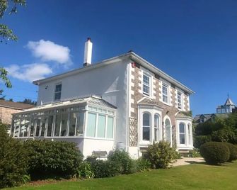 Ivy House Cornwall B&B - St. Austell - Building