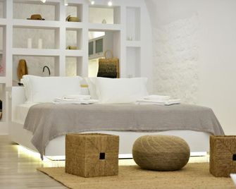 Hydra Hospitality Port Apartment - Hydra