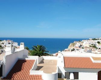Monte Dourado - Praia do Carvoeiro
