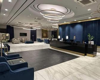 Cozy Furnished Condo near I.T. Park Cebu City - Cebu City - Lobby