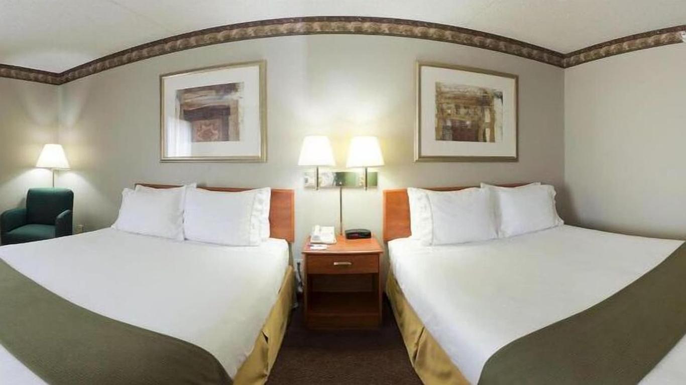 Holiday Inn Express Hotel & Suites Colby, An IHG Hotel