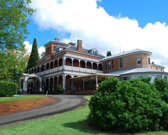 Duntryleague Guesthouse - Orange Springhill - Bâtiment