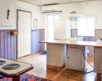 1 Bedroom Amazing Apartment In Nybro - 뉘브로 - 주방