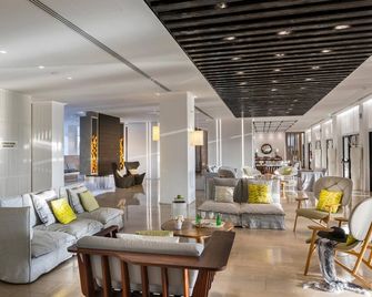 كافو ماريس بيتش هوتل - Protaras - غرفة معيشة