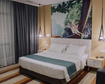 Fan's Hotel - Baybay City - Camera da letto