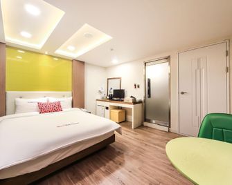 Yangsan Deokgye Sun Well - Yangsan - Habitación