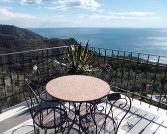 B&B Il Vigneto in the heart of the Cinque Terre - Riomaggiore - Balkon