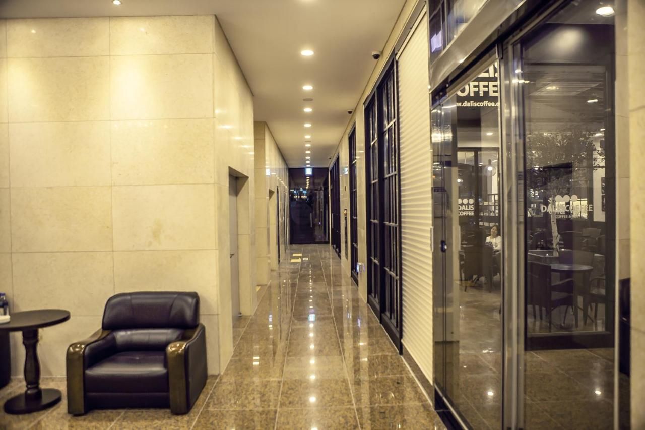 Incheon Airport Air Relax Hotel thumbnail 2