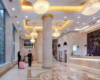 Vienna Hotel (Jishou Railway Station) - Xiangxi - Lobby