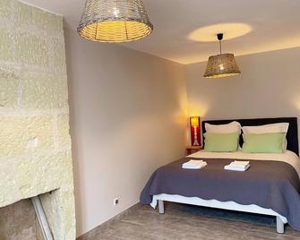 Gîte tout confort près du Zoo de Beauval avec jardin, terrasses et équipements modernes - FR-1-491-356 - Noyers-sur-Cher - Bedroom