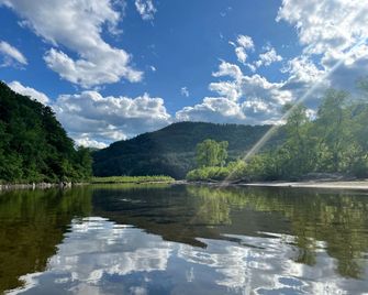 Scenic Off-Grid Cabin Campsite with Brookside Setting Near Townshend, Vermont - West Townshend