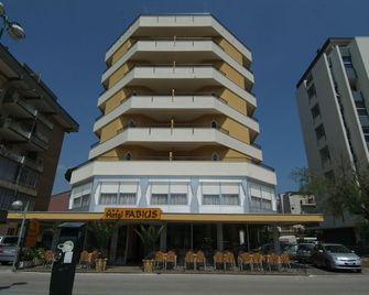 Hotel Fabius - Bellaria-Igea Marina - Building