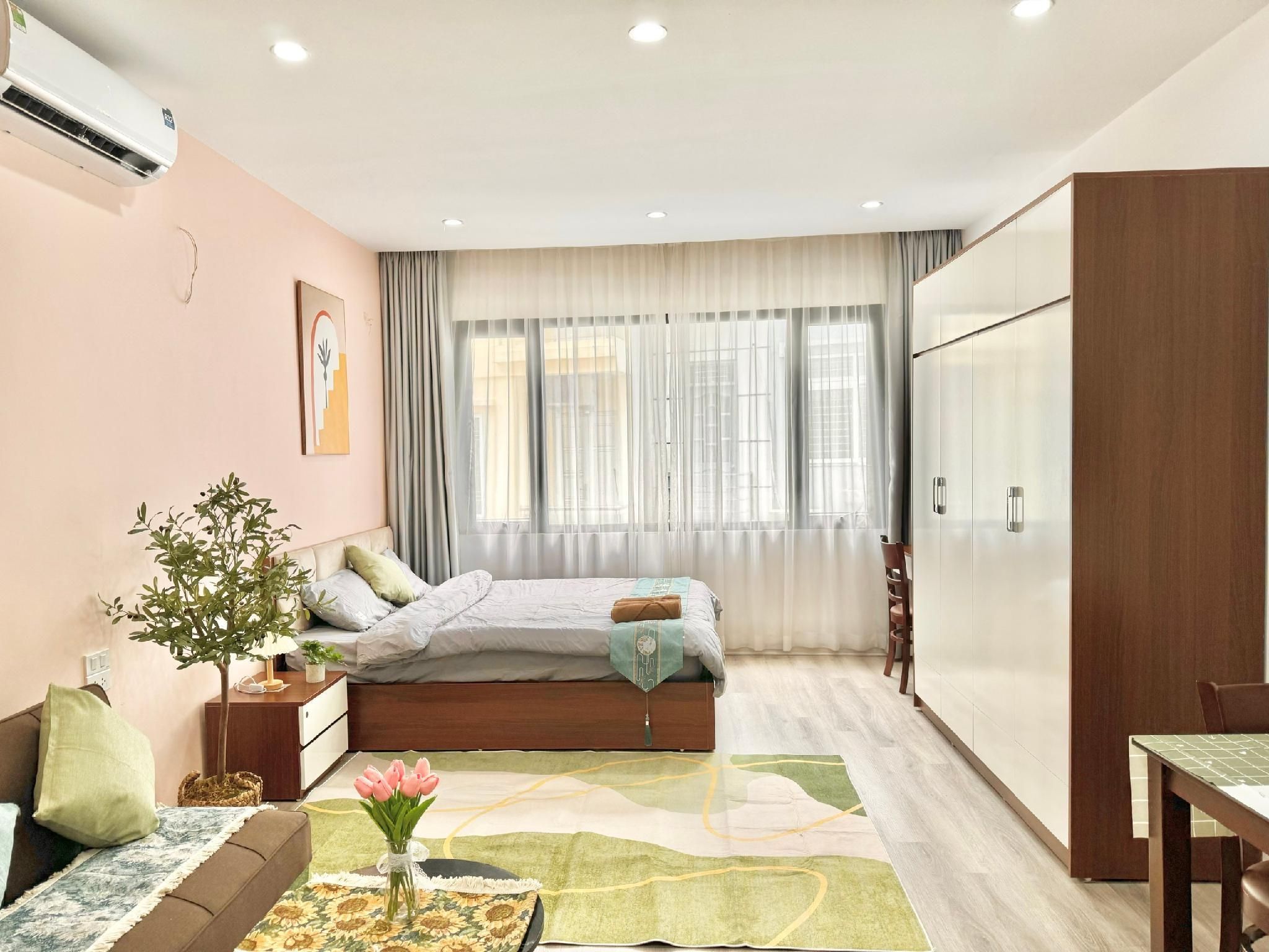 Brightening - Cozy - Spacious Apartment - Cu Chinh Lan by The Little Home - האנוי - חדר שינה