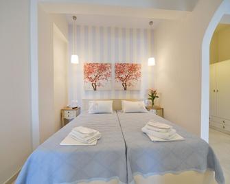 Niriides Luxury Studios - Astypálaia - Slaapkamer