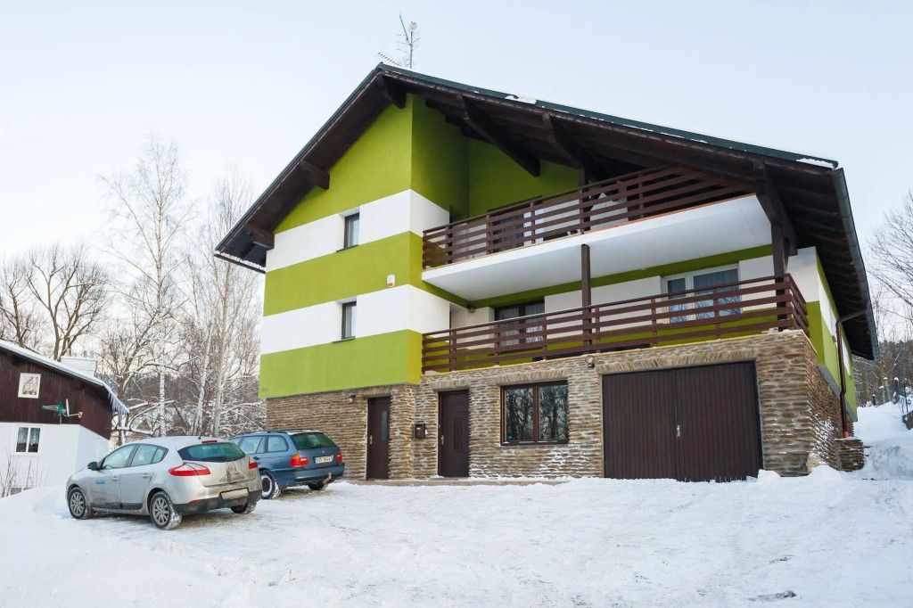 Atc Zelezna Ruda - זלזנה רודה - בניין