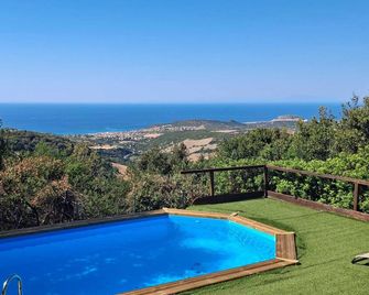 Villa Marcella little farmhouse with private pool and free wi-fi - Castelsardo - Piscina