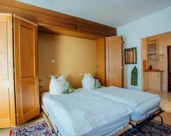 Appartement Tirol mit Hallenbad und Sauna by MoniCare - Seefeld - Camera da letto
